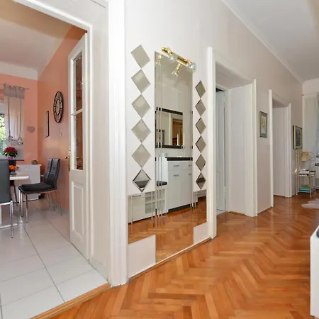 Nikki Kolovare Apartment