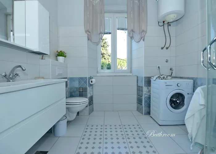 Appartamento Nikki Kolovare