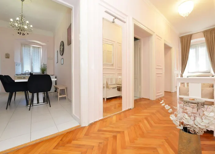 Appartamento Nikki Kolovare Zara