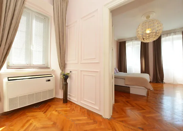 Appartamento Nikki Kolovare